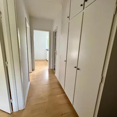 Stor 2 Vaerelses Lägenhet *