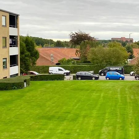 Apartament Stor 2 Vaerelses